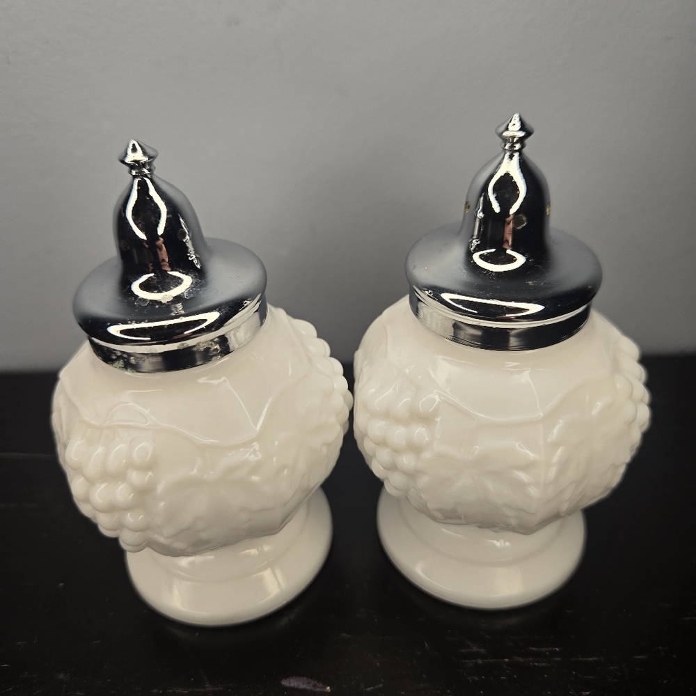 Vintage MCM Set of 2 Imperial Milk Glass Grape Pattern Salt & Pepper Shakers